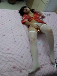 在家和性感丝袜老婆爱爱露脸，淫荡对话